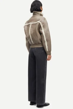 MEADOW BOMBER 15008